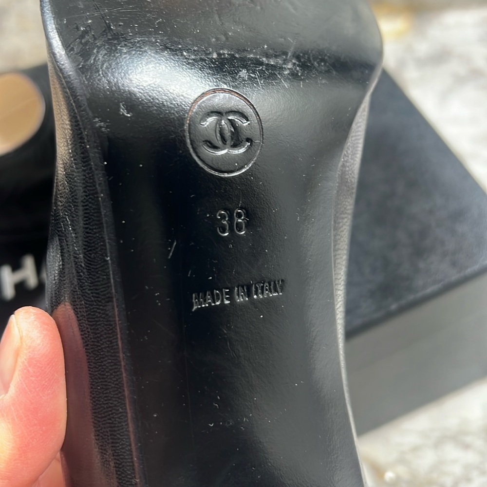 Chanel Black heels - Picture 13 of 17